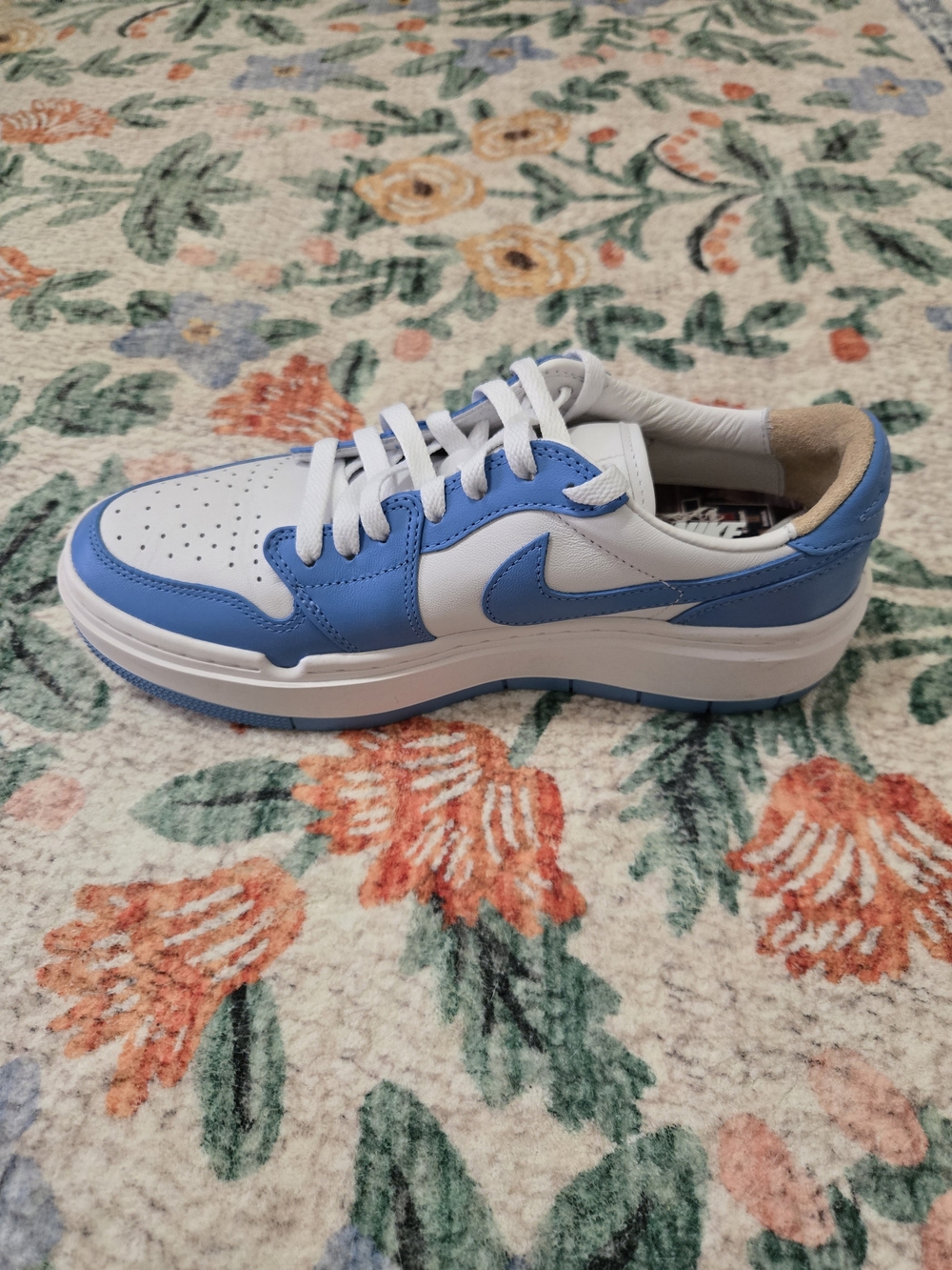 Air Jordan 1 Elevate Low SE - Picture 3 of 8